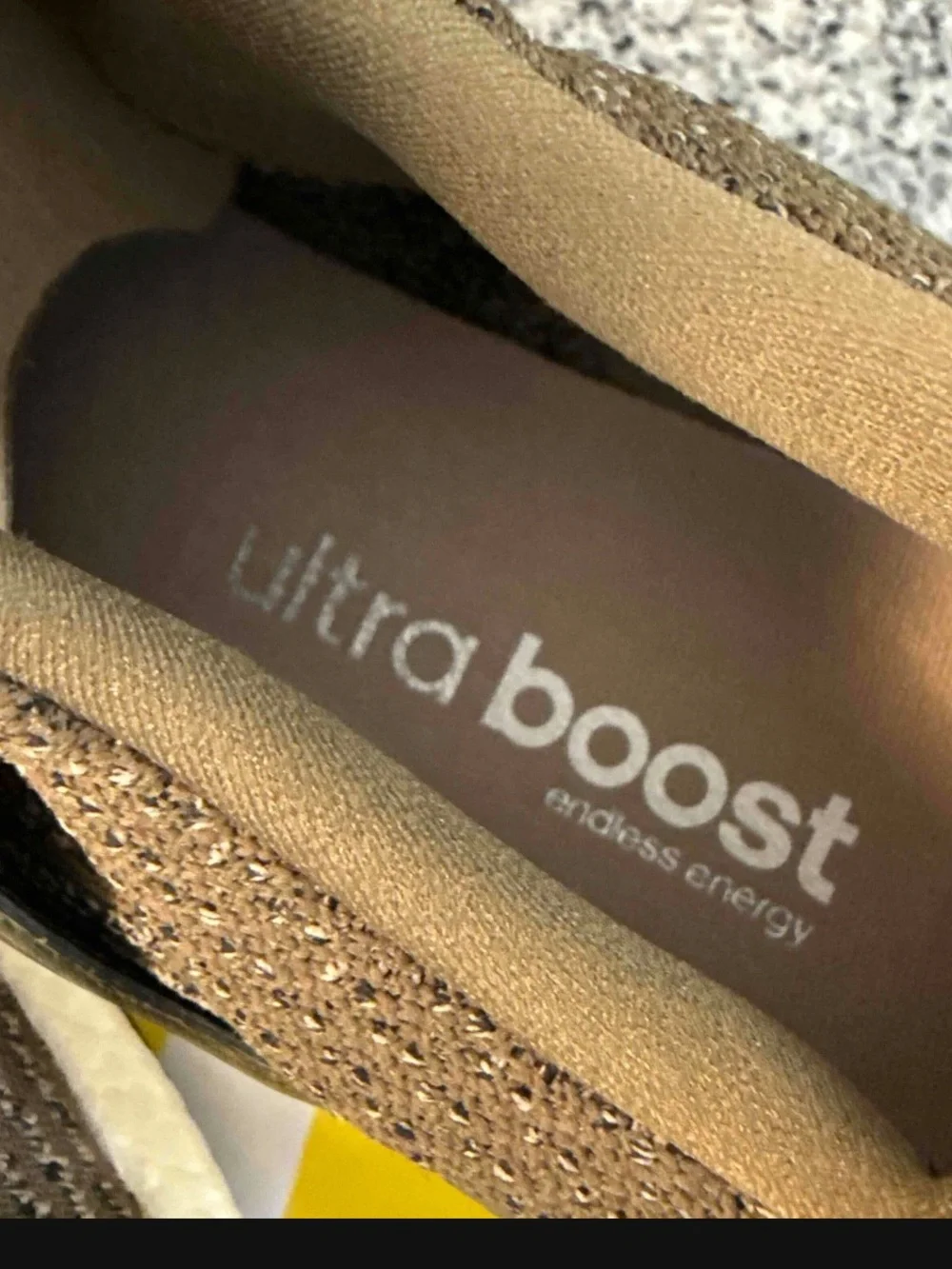 Adidas UltraBoost 3.0 Trace Olive Cargo Green Men’s Size 11 Sneakers Shoes S8201